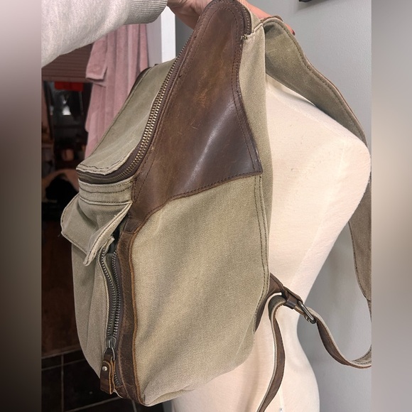 Leather and Canvas backpack - Picture 2 of 6